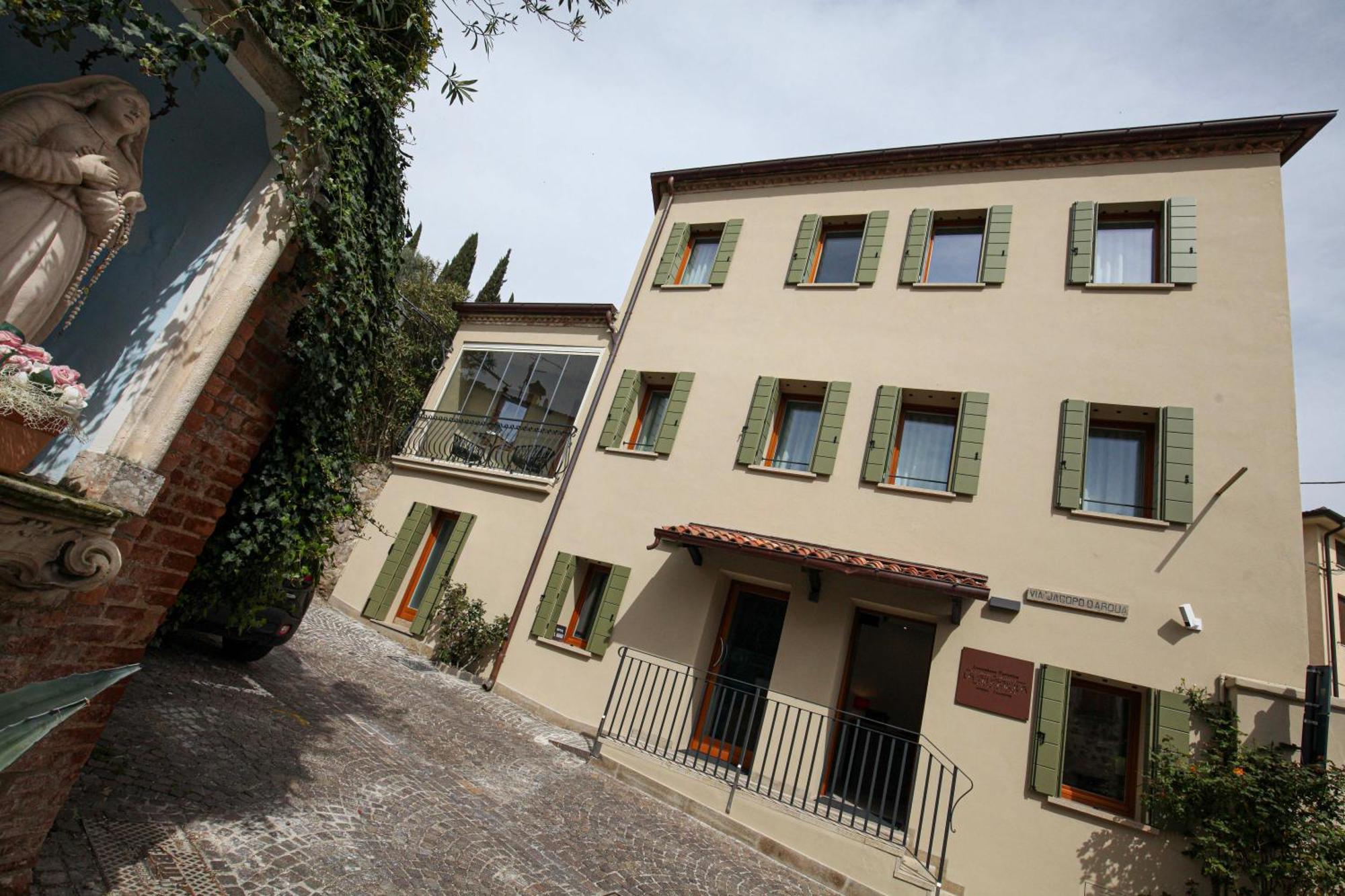 La Giuggiola Bed & Breakfast อาร์กวา เปตราร์กา ภายนอก รูปภาพ